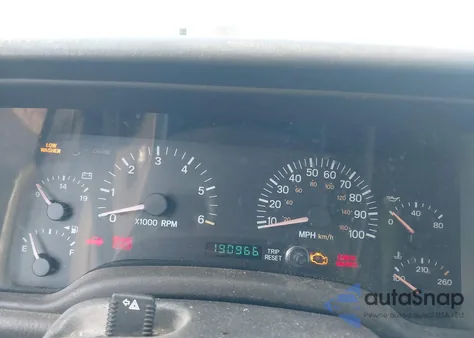 2001 Jeep Cherokee Sport из США, поврежденный, VIN 1J4FF48S01L571228